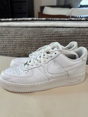 Nike Air Force 1 '07 Sneakers size 11